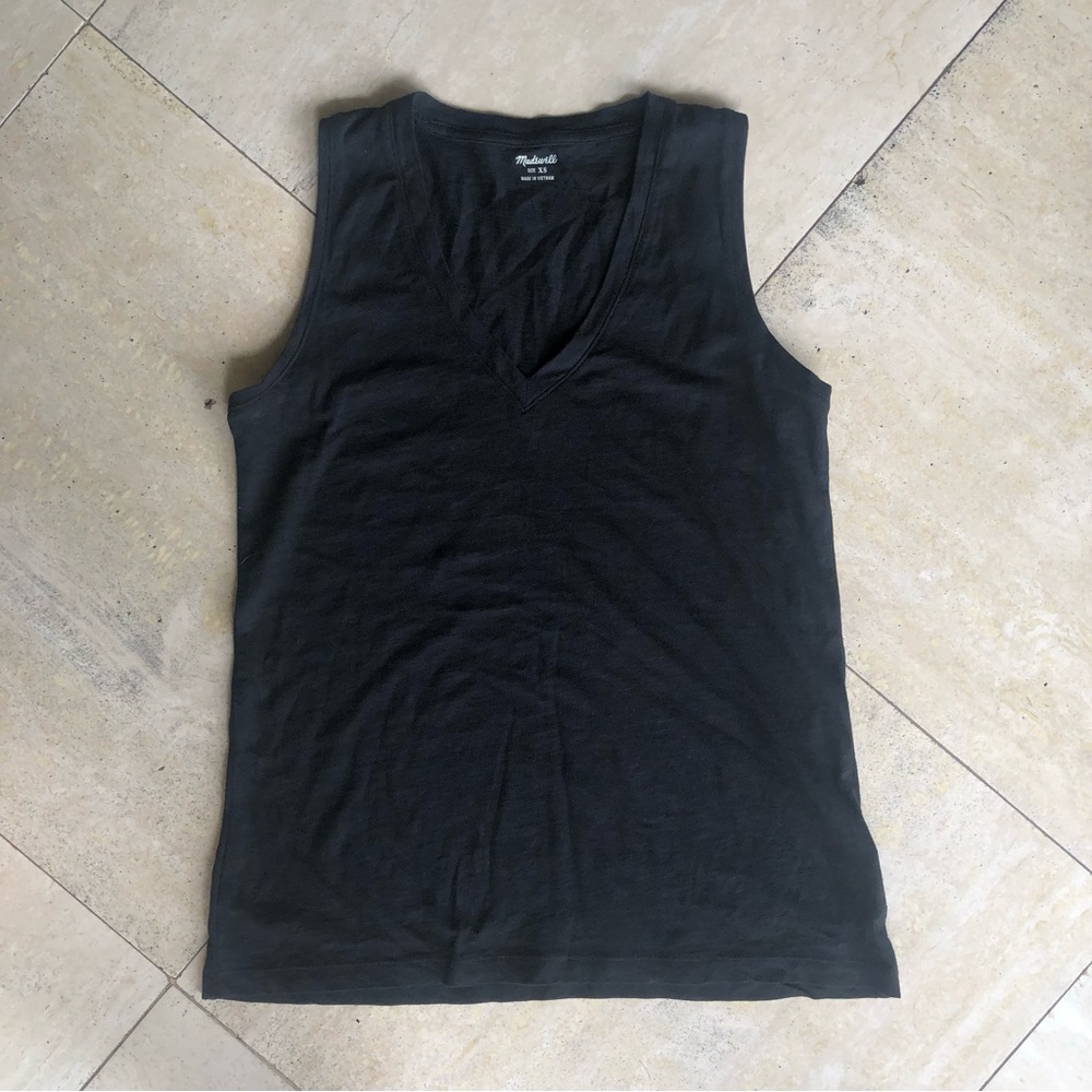 Madewell black Whisper Cotton V-Neck Tank - Picture 6 of 6